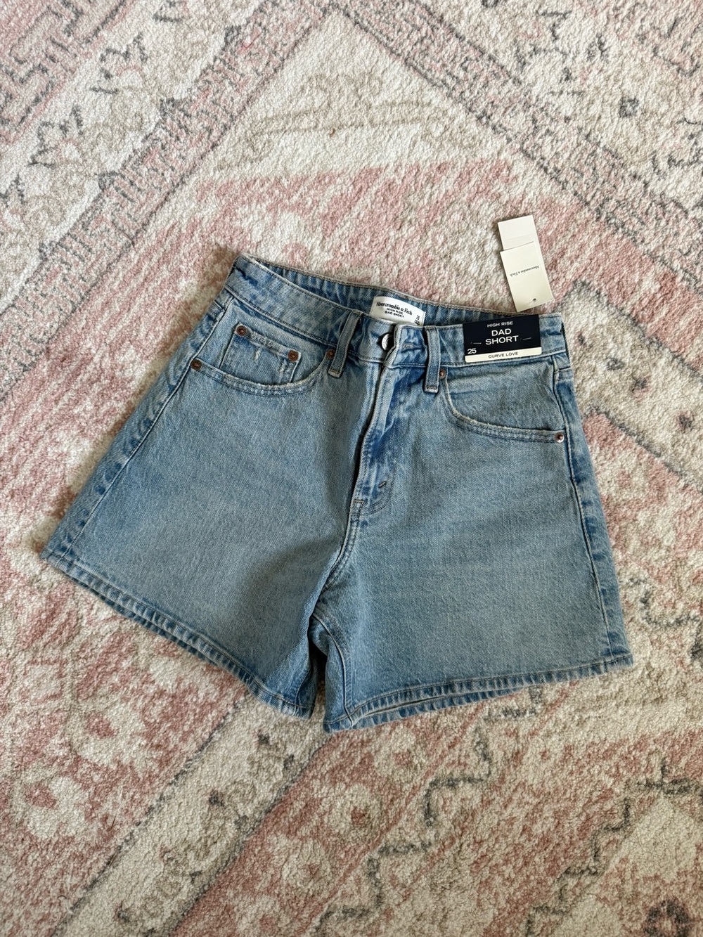 Abercrombie & Fitch Light Blue Dad Jean Shorts 25 CURVE LOVE